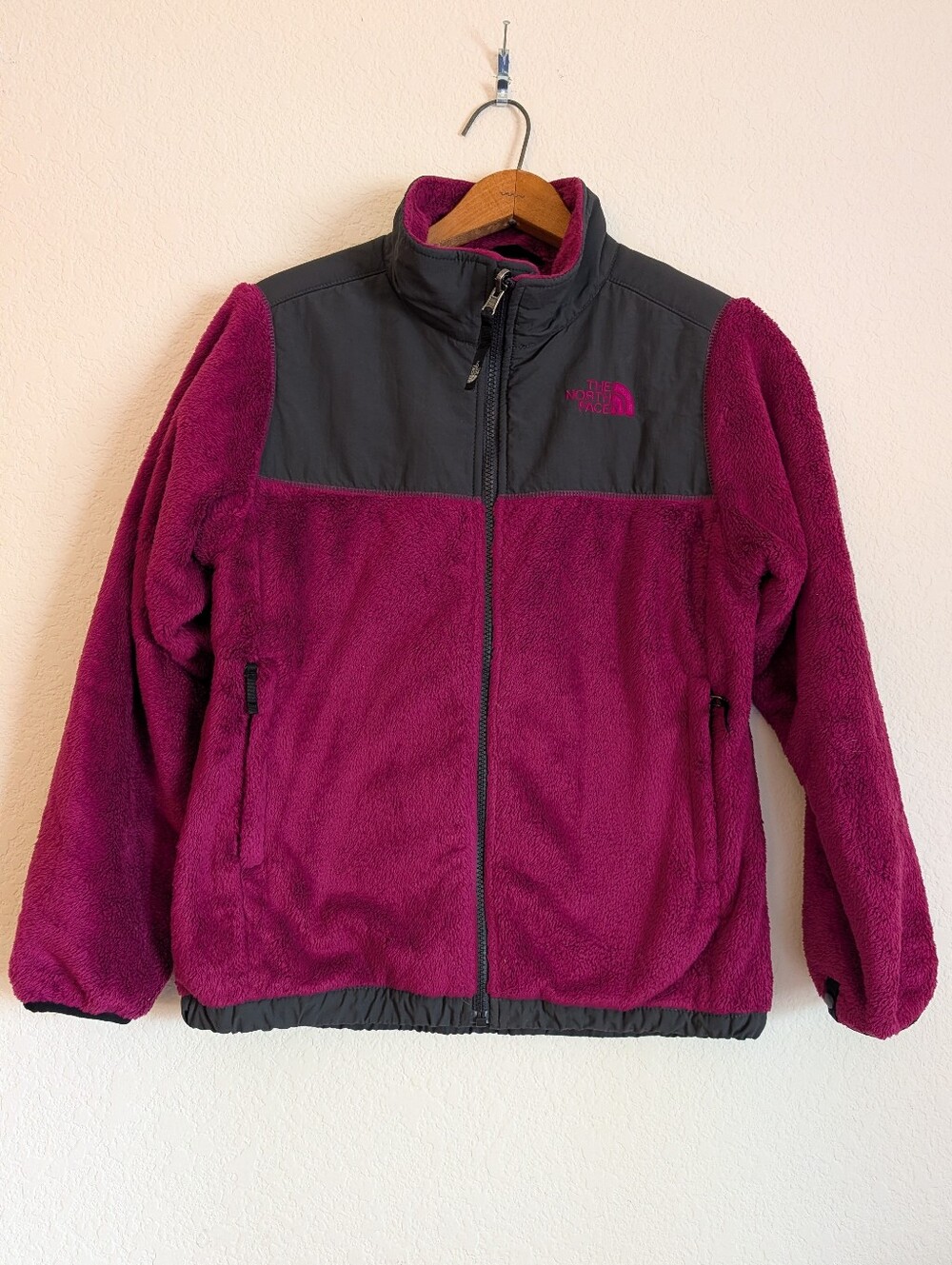 North Face Girl’s Denali Berry/Magenta  Teddy Fleece Jacket